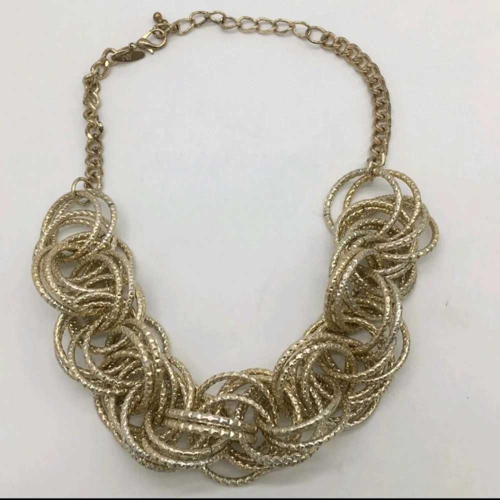 Vtg Signed New York & Company Textured Silver-Tone Multi-Hoop Statement Necklace - Picture 9 of 9